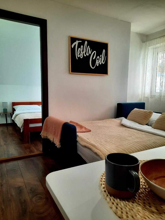 Tesla Coil Apartments Gospić Extérieur photo